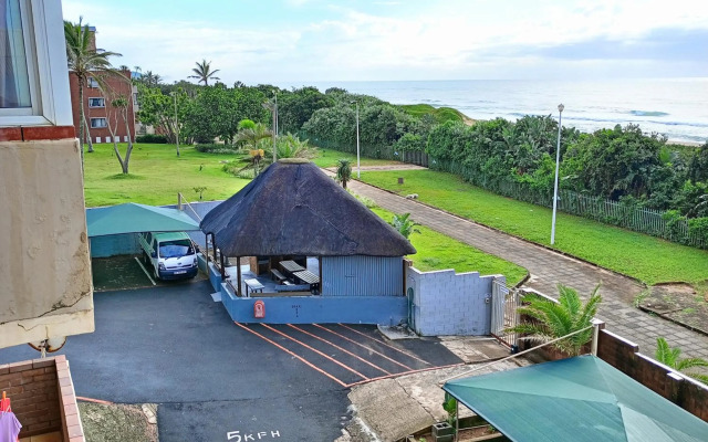 Breezy Seaview- 8 Sleeper unit, On the Beach- Afsaal