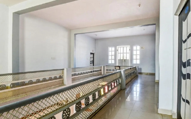 Hotel Temple View Palace by OYO Rooms