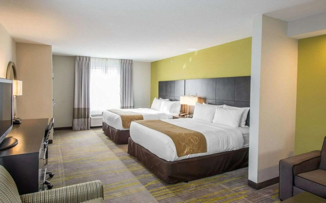 Comfort Suites Miami Airport North
