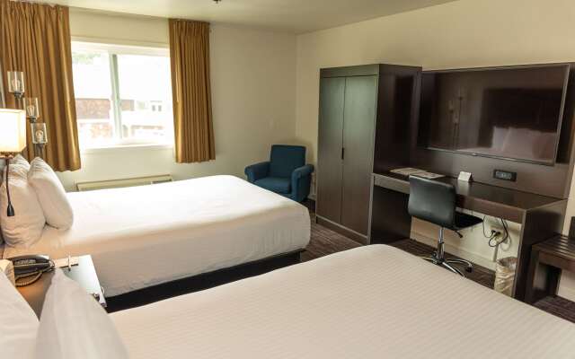 Lake Natoma Inn