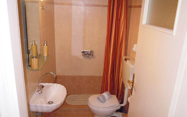 Atheaton Traditional Guesthouse