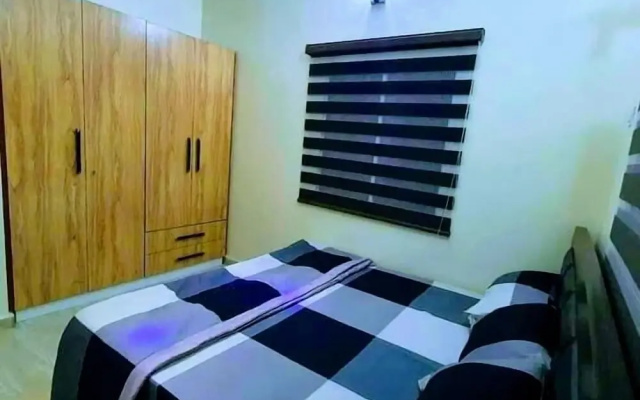 Adachukwu Hotel and Suites