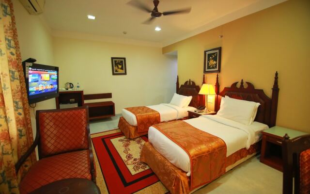 Madathil Regency Hotel