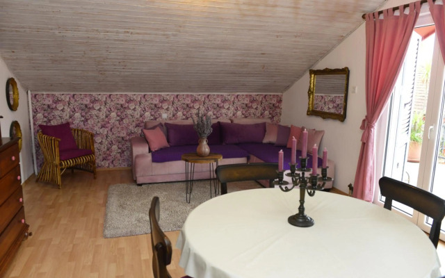 City House Apartments