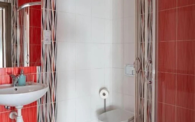 Przytulny apartament KOLEJOVA 12