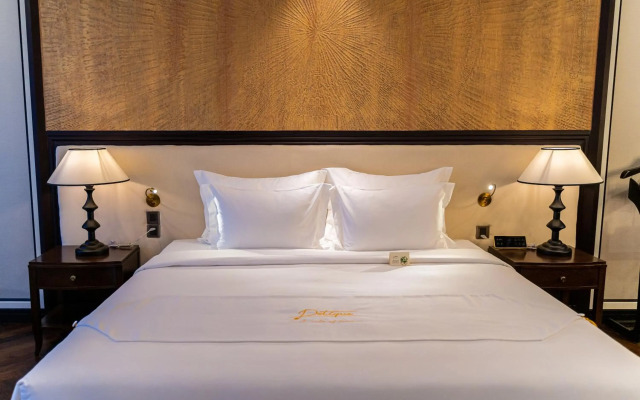 Potique Hotel