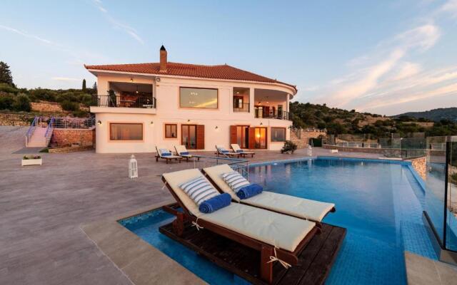 Jessica Luxury Villa