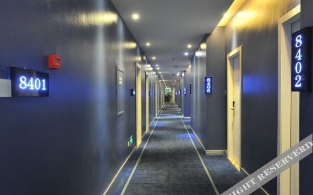 Quanzhou Life House Theme Hotel