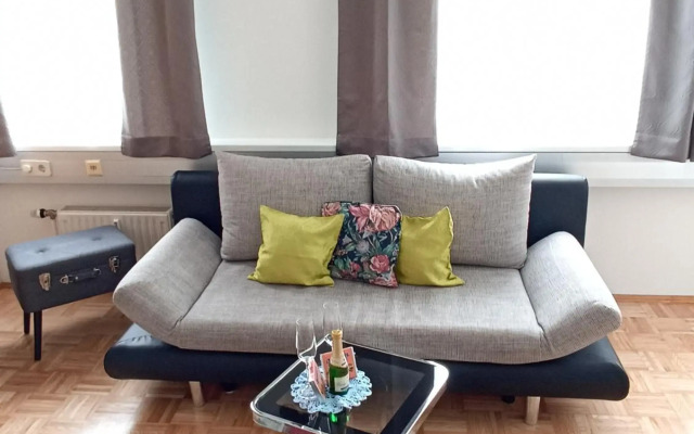 City Apartmentstudio mit Tiefgarage