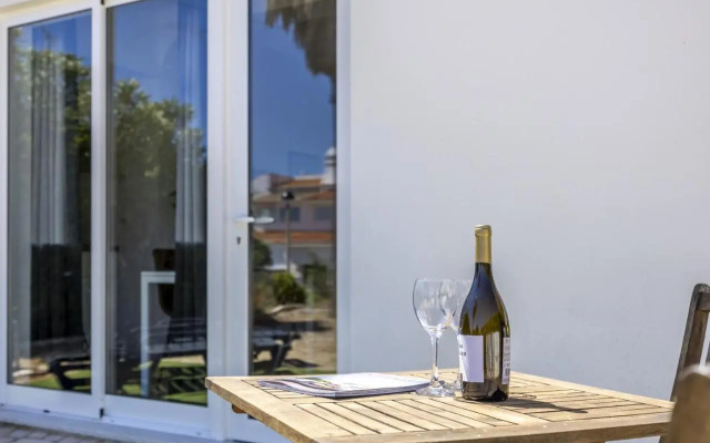 Casa Furneaux by Seewest