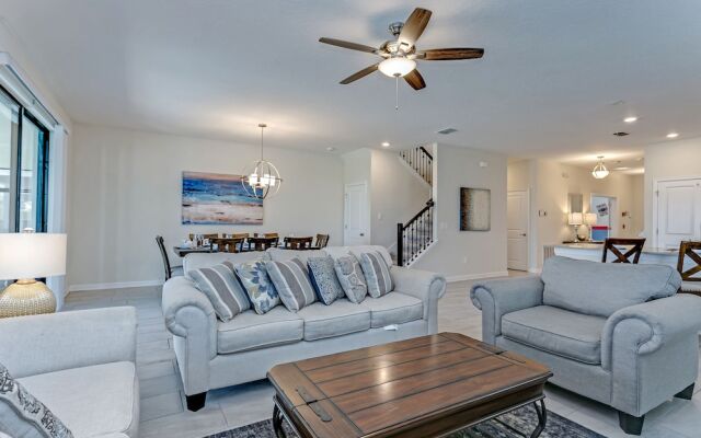 Golden Sunrise by Florida Spirit