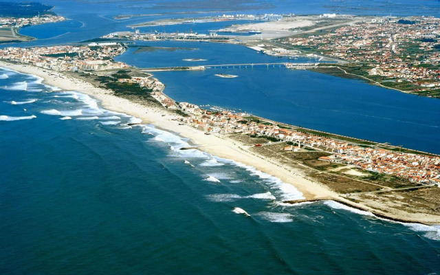 White Design Apartment