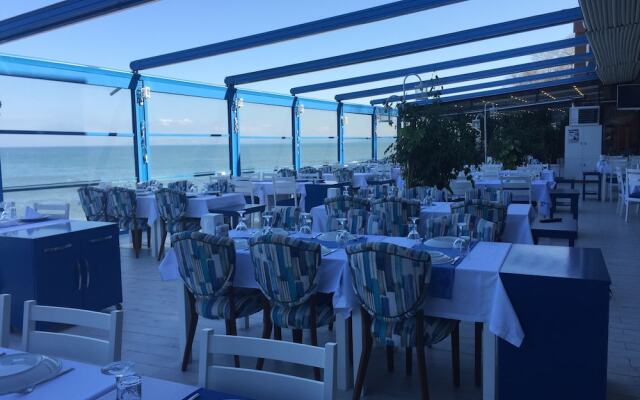 Beyaz Cinar Butik Hotel