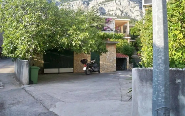 Sini - With Parking - A4