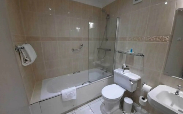 Macdonald Pittodrie House