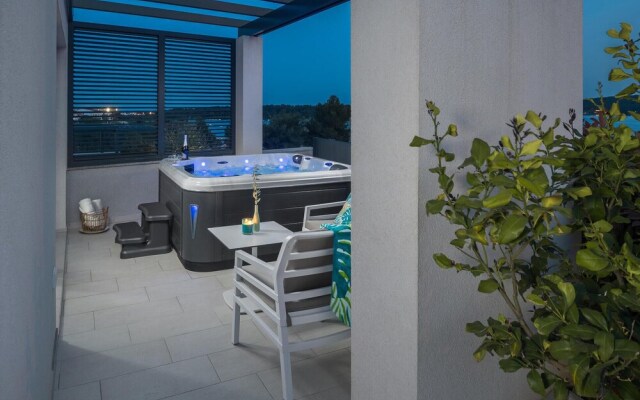 Nice Home in Medulin With Wifi and 5 Bedrooms