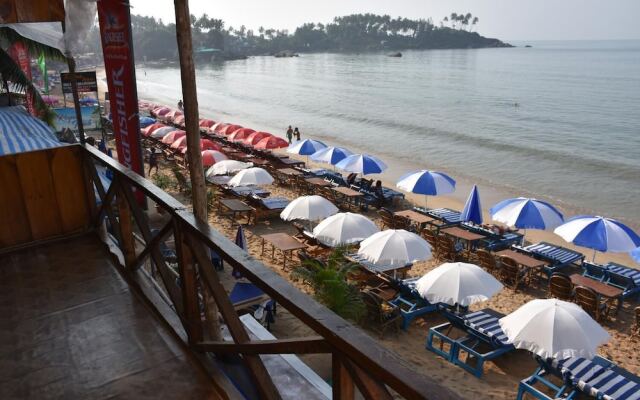 Royal Touch Beach Huts & Restaurant