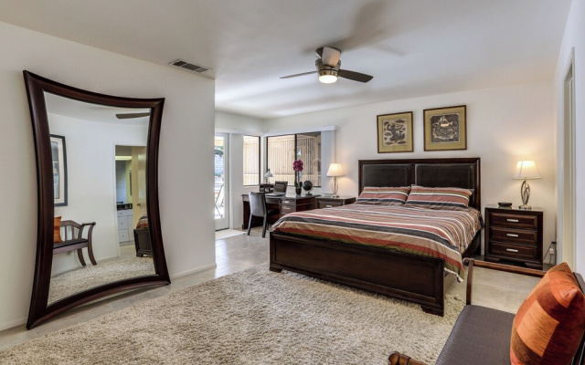 Modern Club Med Oasis