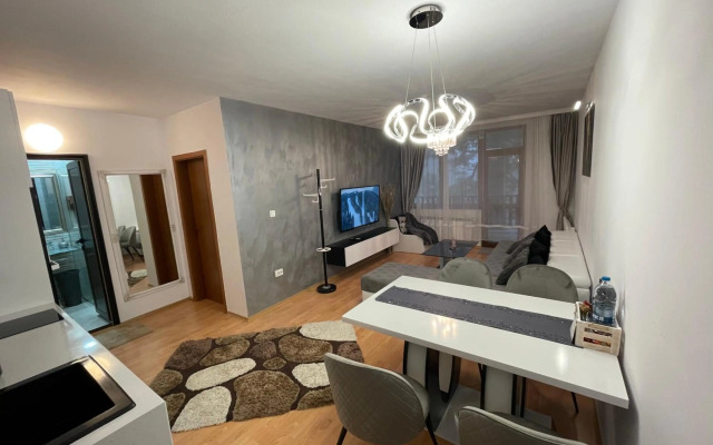 Luxury Apartament in "Sequoia" 2