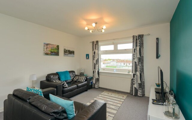 Thistle Apartment Perfect for Golfers and Couples