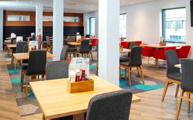 Holiday Inn Express Stevenage by IHG