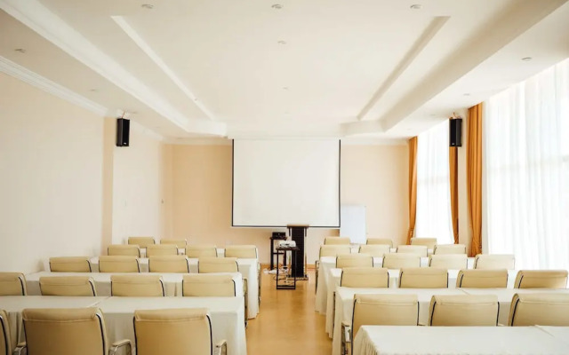 Lake Bishoftu Resort