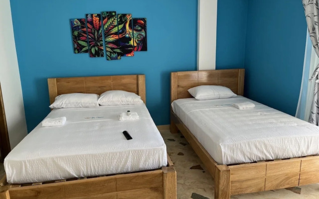 Aparta Hotel Isla Magica