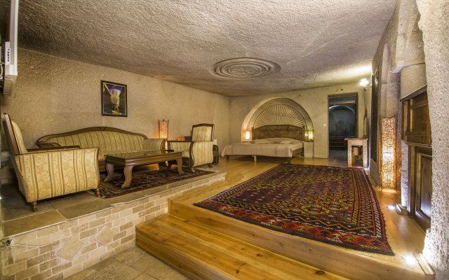 Roma Cave Suite Hotel