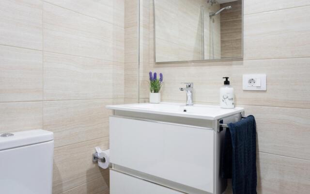 Home2Book Charming Apartment Santa Cruz, Wifi