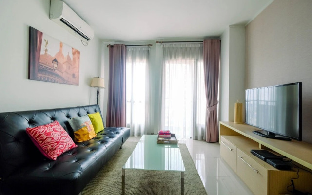 Cozy 2BR Apartment with Sofa Bed at Tamansari Semanggi