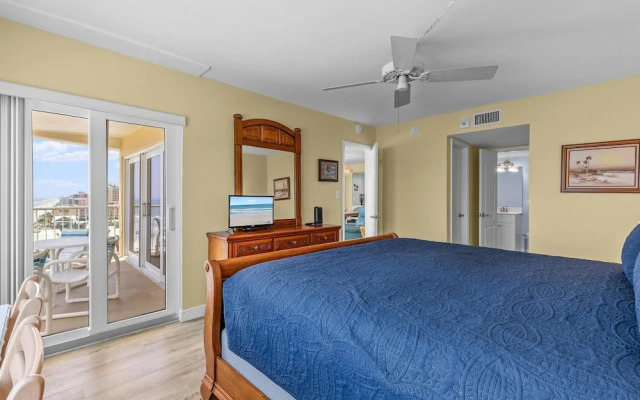 Ponce de Leon Towers 705