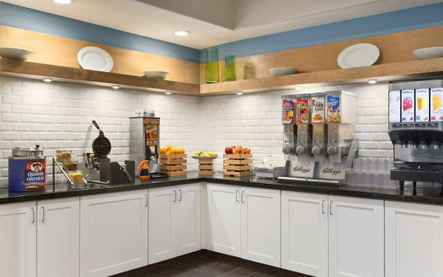 Country Inn & Suites by Radisson, Flagstaff, AZ