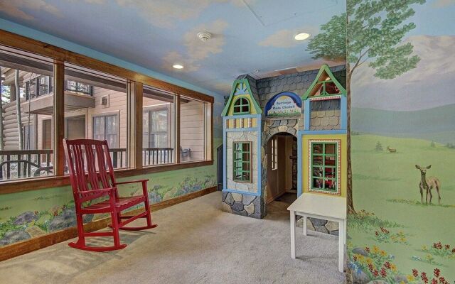 8824 The Springs 2 Bedroom Condo by RedAwning