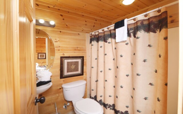 Mountain Sunrise - Five Bedroom Cabin