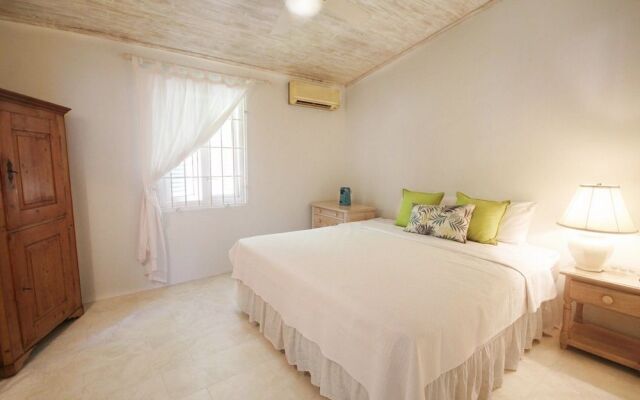 Poolside Paradise Near Beach - Pavilion Villa by Bluescape