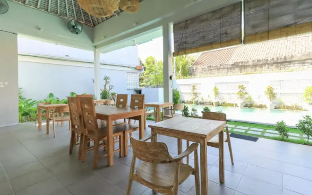 Anyar Guest House