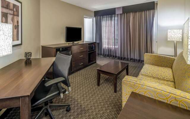 La Quinta Inn & Suites by Wyndham Anaheim