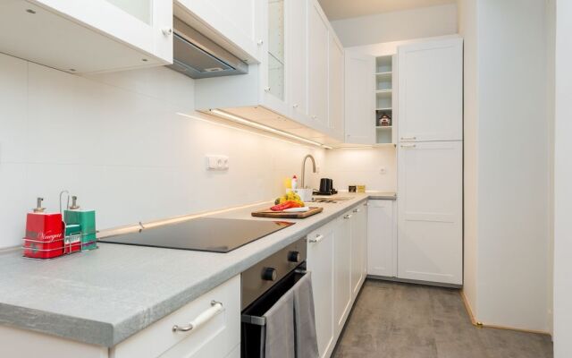 Love to Live Apartments