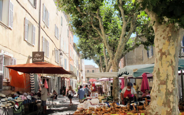 La Péguière