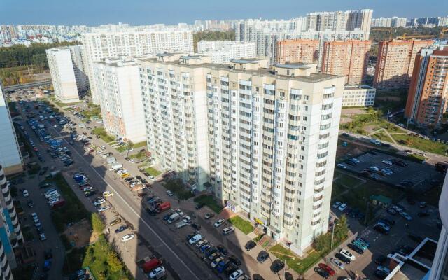 Yellow Rooms on Pavshinsky Boulevard