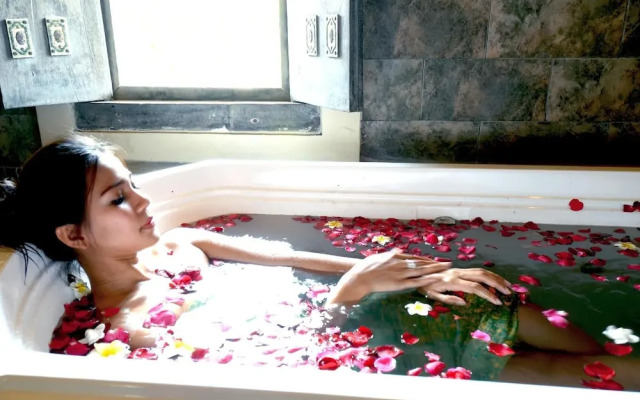 Club Bali Family Suites @Legian Beach