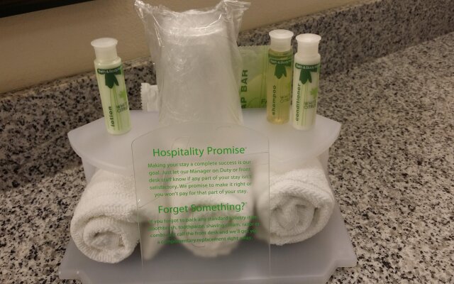 Holiday Inn Express & Suites York, an IHG Hotel