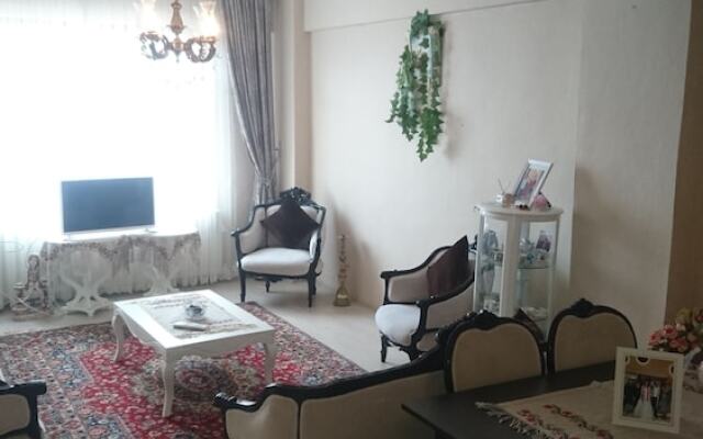 Kumbaz Apartment
