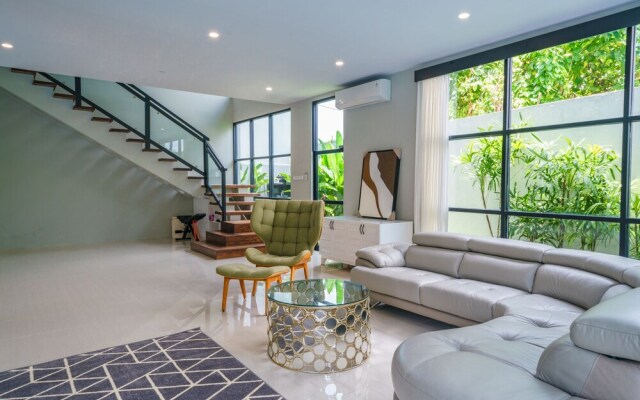 Villa Okenada