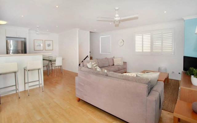 Unit 4 'Marcoola Sands', Marcoola