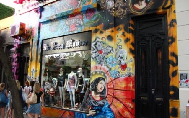 Urban Mexican Apartment