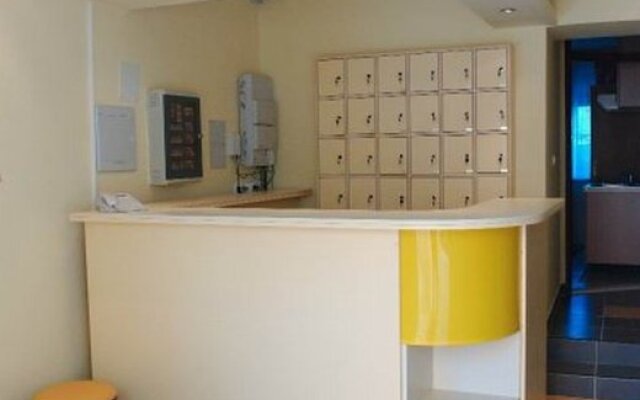 Apart Hotel Amicus