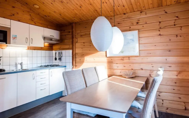 Beautiful Bungalow in Hollum