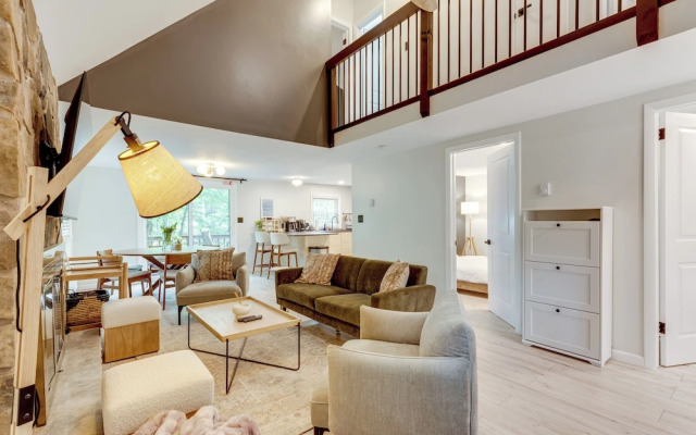 Lake Access at Family-friendly Home in Tobyhanna