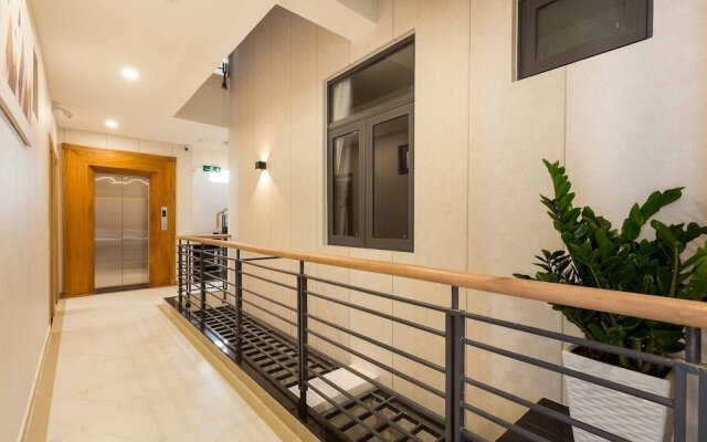YOURS Apartment - Airport